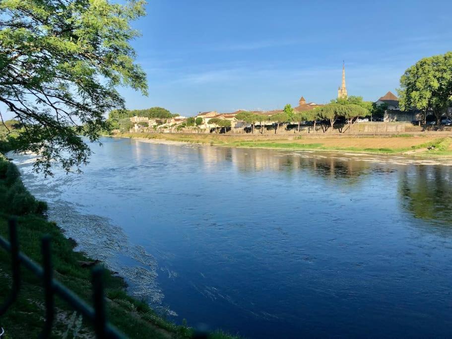 A Little Gem On The Banks Of The River Dordogne Port-Sainte-Foy-et-Ponchapt 外观 照片